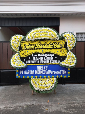 Papan Bunga Duka di Nambo Udik